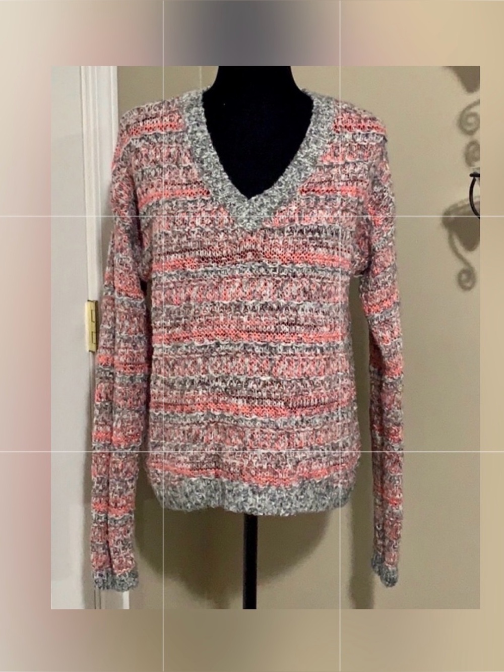 Aeropostale Ladies Size Large pullover Sweater Grey-Pink ~5 For $25 item